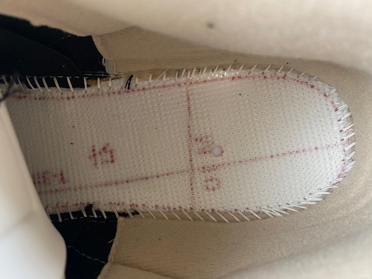 Jordan CT8532-008 Air Desert Cement 3 0315